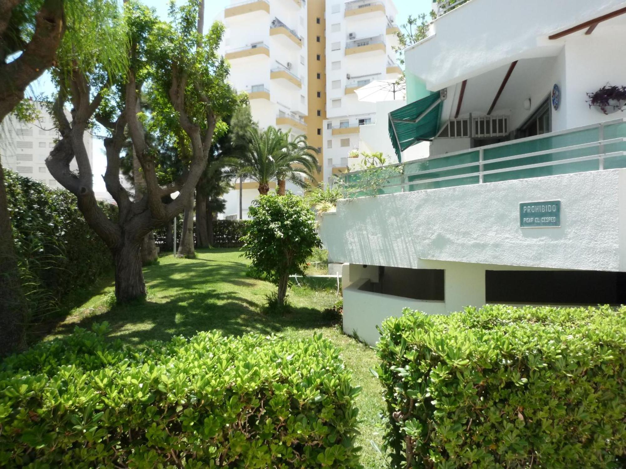 Apartamentos Marblau Varios 1, 2 Y 3 Dormitorios - Julio Y Agosto Solo Familias Playa de Gandia Bagian luar foto